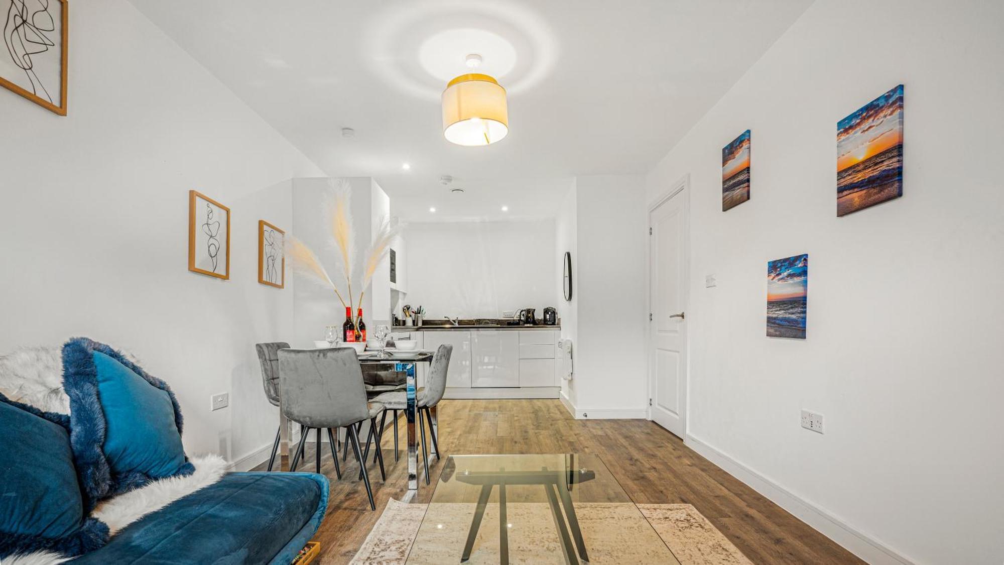 Oceanic Hideaway With Free Park And Netflix Apartment
